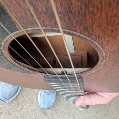 Martin 00-15M - Natural  All Mahogany body image 10