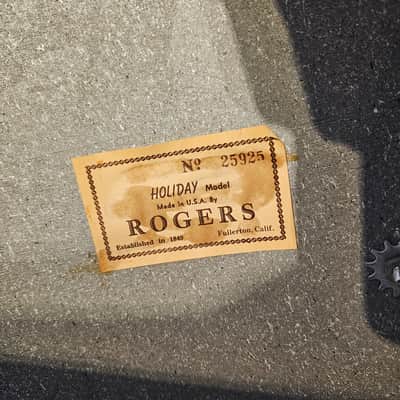 Rogers Holiday 20-16-12" Drum Kit in Pink Strata image 11