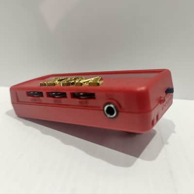 Vox amPlug Joe Satriani Signature Battery-Powered Guitar Headphone Amplifier 2010 - 2014 - Red image 2