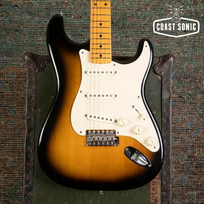 2006 Fender '57 American Vintage Reissue Stratocaster AVRI USA w/case & candy image 5