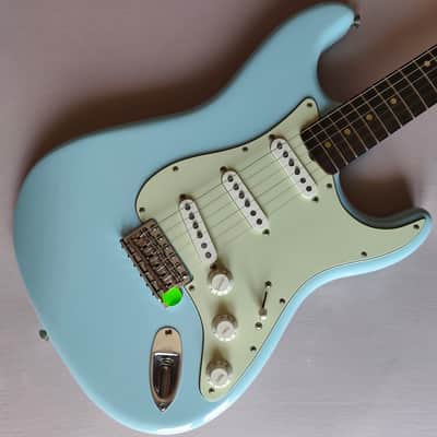 PRICE DROP - Fender Limited Edition Vintera II Road Worn '60s Stratocaster 2025 - Sonic Blue (3,45 kg) image 1
