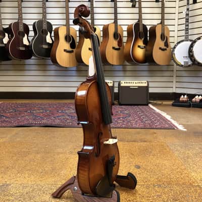 Maple Leaf Strings Model 120 Apprentice 4/4 Violin Outfit w/Bow Hard Case image 5