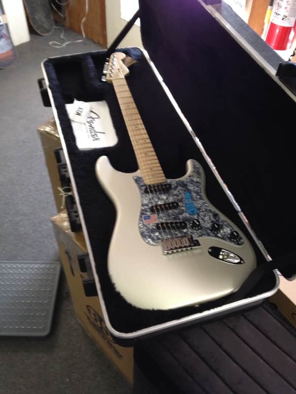 Fender American Deluxe Stratocaster 2007 Chrome Silver image 1