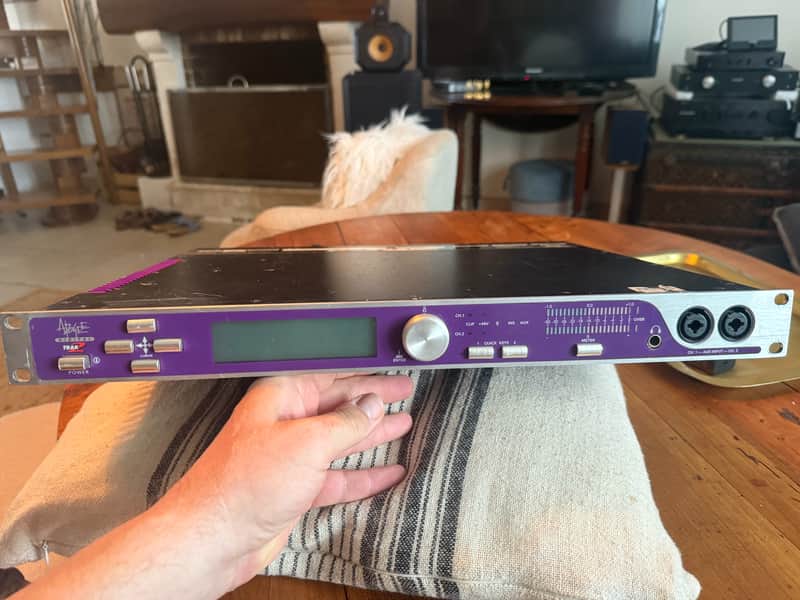 PRE AMPLI CONVERTISSEUR APOGEE TRAK 2 image 1