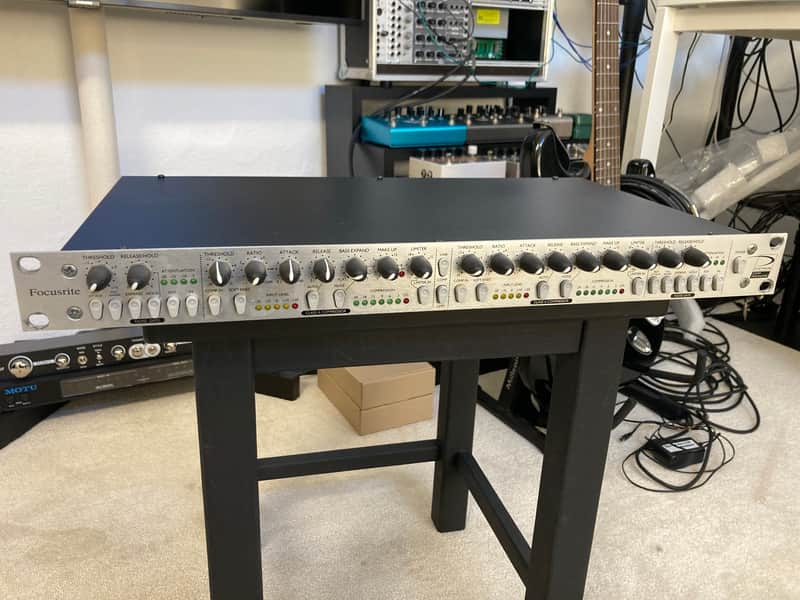 Focusrite Platinum Compounder Stereo Compressor / Gate / Expander 2000s - Silver image 1