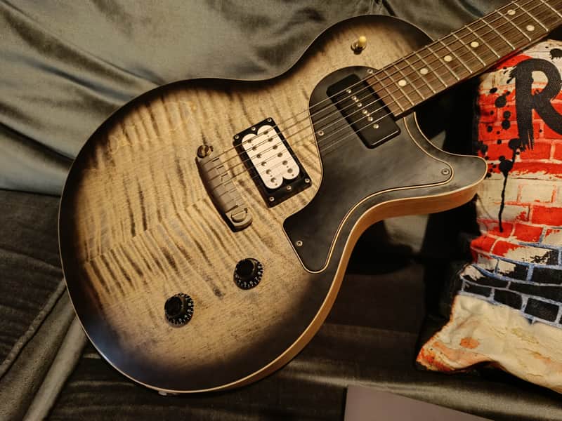 Nik Huber Krautster II custom order plek 2015 - Custom grey image 1
