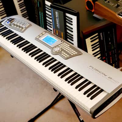 MUST SEE!!! ALESIS FUSION 8HD WORKSTATION FULLY SERVICED AND IN AMAZING CONDITION!