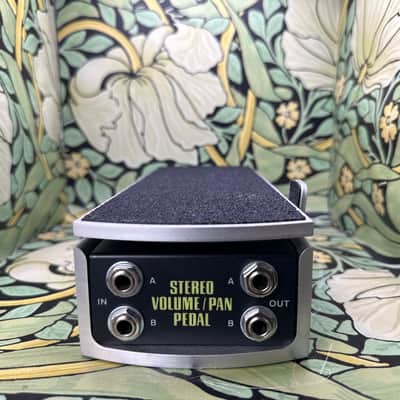 Ernie Ball Stereo Volume/Pan Pedal 500K - Used image 2