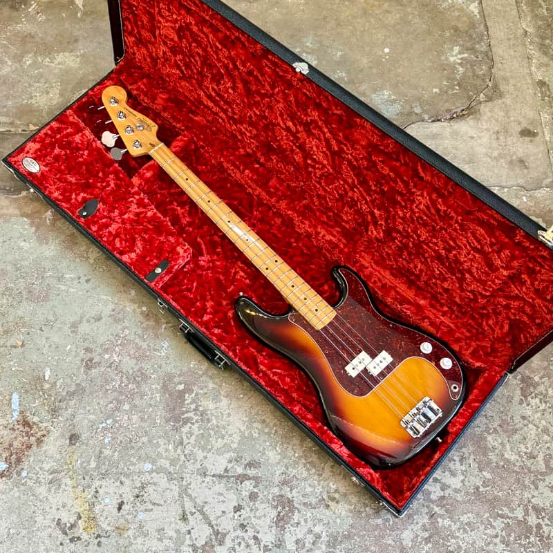 Fender Precision Bass 1983 - Sunburst original vintage USA Fullerton P image 1