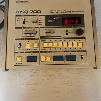 Roland MSQ-700 8-Track MIDI / DCB Hardware Sequencer – Fully Working