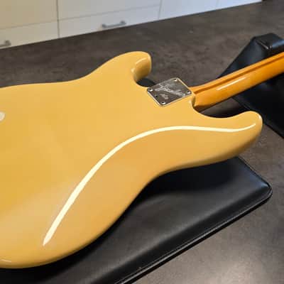 Fender Elite Stratocaster 1983 White CASE QUEEN! MDX TBX PREAMP FreeFlyte Tremolo Vintage 80s American USA Strat Guitar image 19