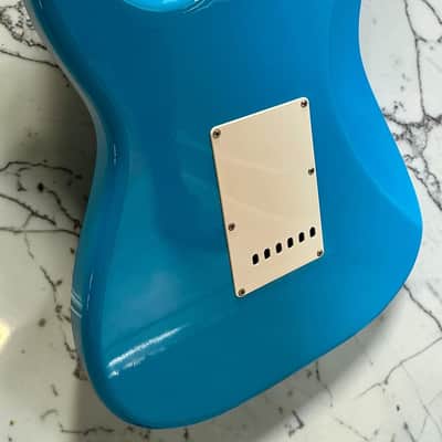 Squier Stratocaster MIJ Made in Japan Daphne Blue 1993–94 Rosewood Fingerboard image 9