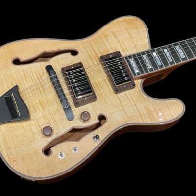 Maxey Archtop Lark Natural image 13