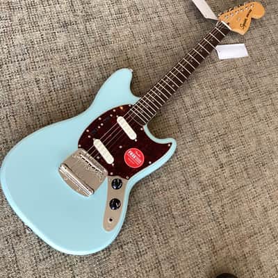 Squier Classic Vibe '60s Mustang 2025 in Sonic Blue image 2