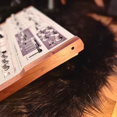 Mixing Table SUPER 6 Luxe Kit - Walnut End Cheeks & Leather Wrist Rest image 4