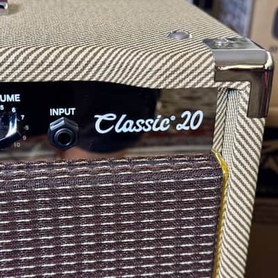 Peavey Classic 20 Guitar Combo Amplifier 1x12” Tweed ( 20W/5W/1W) Recording  USB Interface image 19