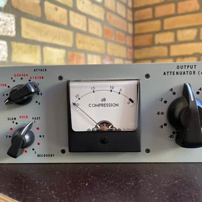 Chandler Limited RS124 2012 - Grau image 3
