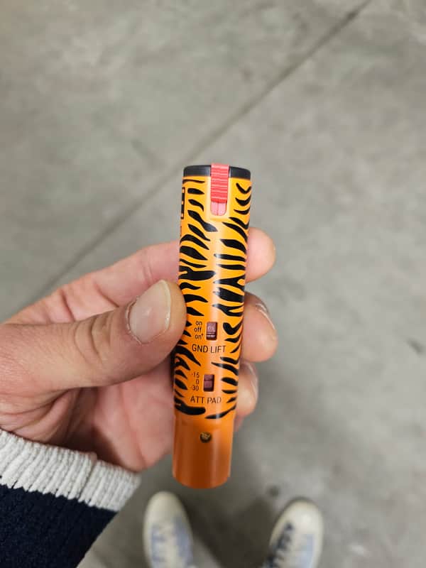 sE Electronics DM3 Inline DI Preamp 2022 - Present - Tiger Stripe image 1