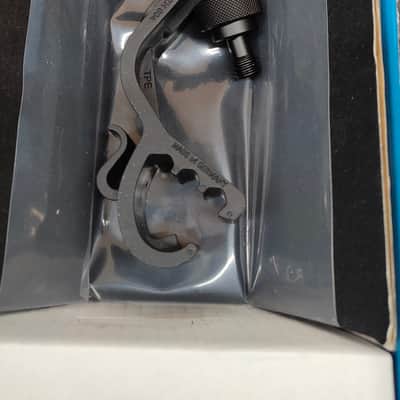Sennheiser e904 Cardioid Dynamic Drum Microphone with Rim Clip 2004 - Present - Black image 4
