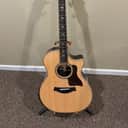 Taylor 814ce with V-Class Bracing 2023 - Natural