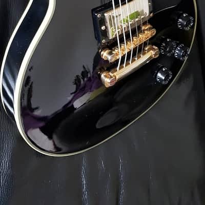 Epiphone Les Paul Custom. 2006 China. Gloss Black. VGC image 11