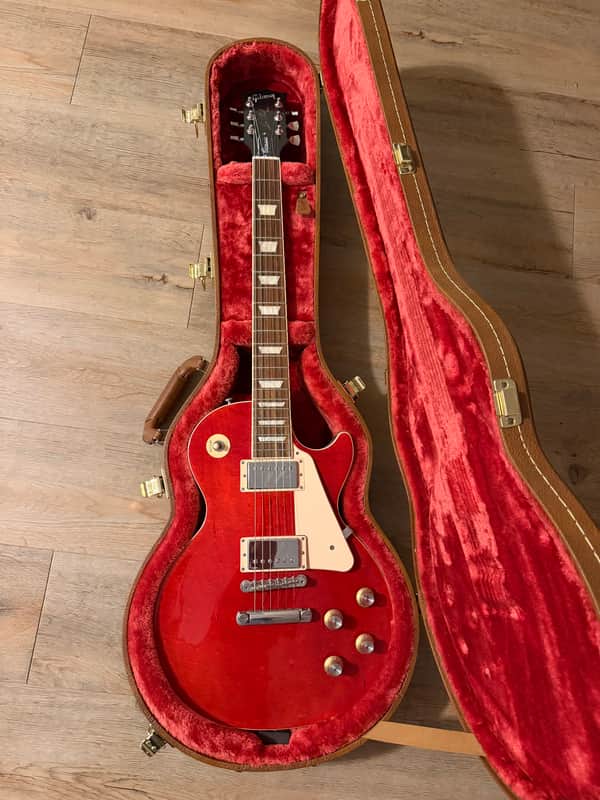 Gibson Les Paul Classic 2022 - Transparent Cherry image 1