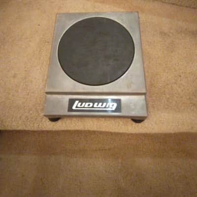 Ludwig Vintage drum practice pad with mounting post 1960s/early 70s excellent image 2