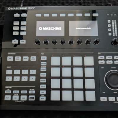 Native Instruments Maschine Studio Bild 4