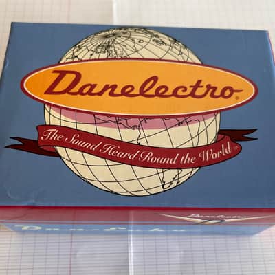 Danelectro Dan Echo 2000s - Lavender Excellent Condition in box image 18