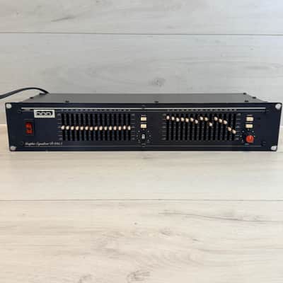 DOD R-830A Dual-Channel 15-Band Graphic Equalizer Rackmount EQ 1988–1990 image 1