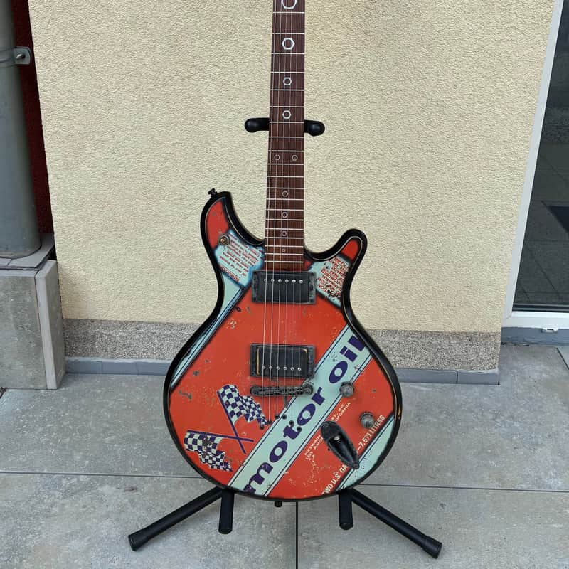 2011 Cort Motor Oil No. 1 in collaboration with McSwain Custom…