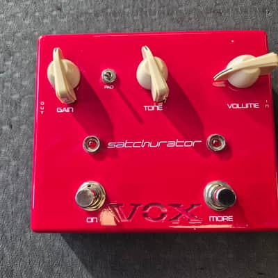Vox Satchurator High-gain Distortion Pedal image 2