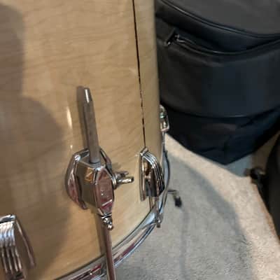 Ludwig No. 989 Big Beat Outfit 8x12 / 9x13 / 16x16 / 14x22" Drum Set (3-Ply) with Pointed Blue/Olive Badges 1973 - 1976 - Maple Cortex image 21