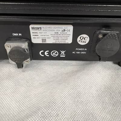 Blizzard Lighting Blok 2 IP IP65/Outdoor Rated RGBW+UV Powered Par image 3