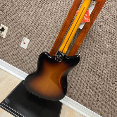 Fender American Professional II Jazzmaster with Rosewood Fretboard 2020 - Present - 3-Color Sunburst image 10