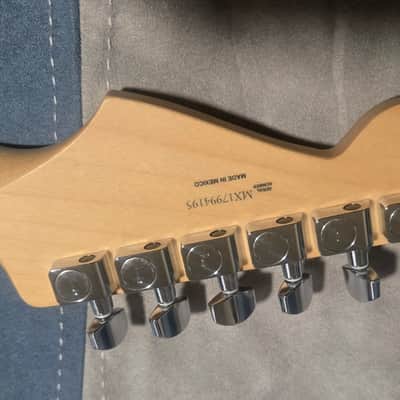 Fender Player Series MIM 2016-2019 - White image 5