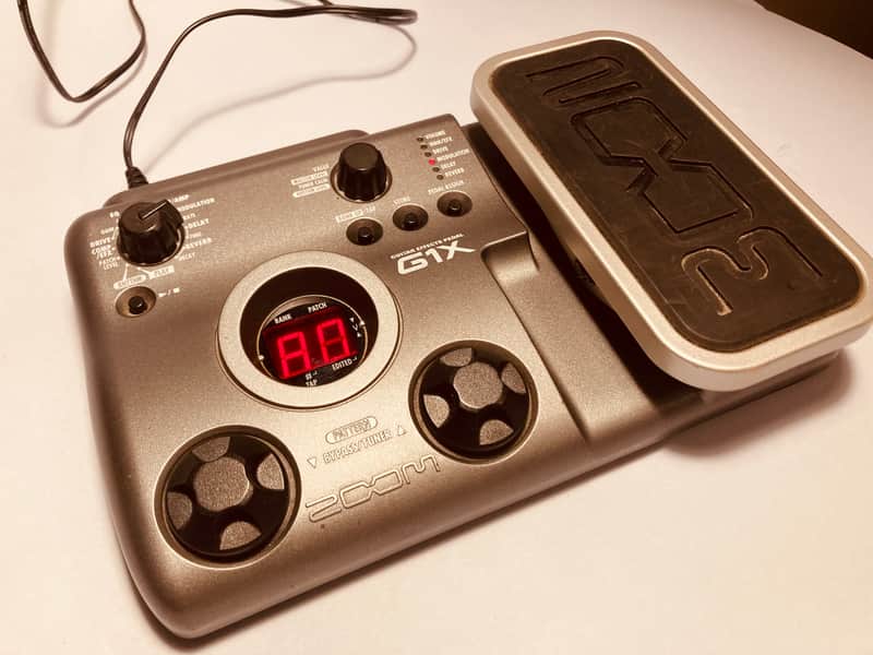 ZOOM G1X Guitar Multi-Effects Pedal image 1