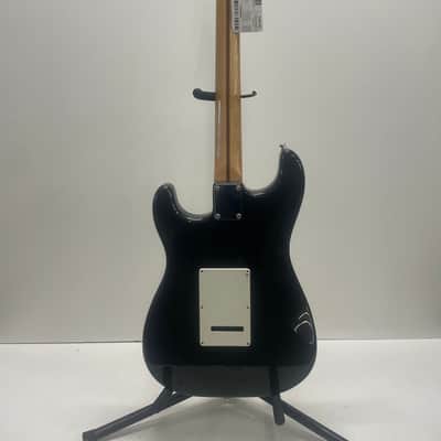 Fender FSR Stratocastor 2004 - Black image 2