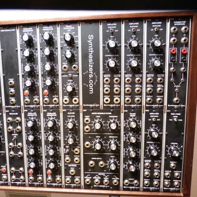 Synthesizer.Com Studio 44 2016 Walnut image 5