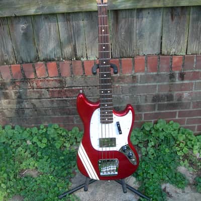 Fender Pawn Shop Mustang Bass 2013 - Candy Red image 1