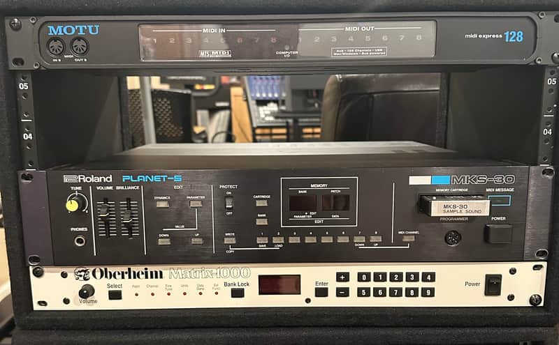 Oberheim Matrix 1000 Rackmount 6-Voice Synthesizer 1987 - White image 1