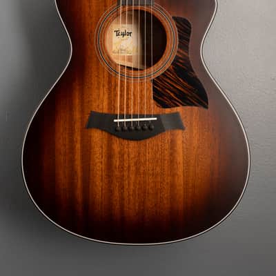 Taylor 322CE image 2