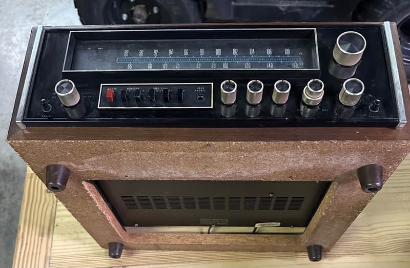 McIntosh MX117 Stereo Solid State Tuner