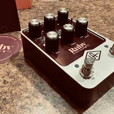 Universal Audio Ruby ’63 Top Boost Amplifier 2022 - Present - Ruby / Silver image 7