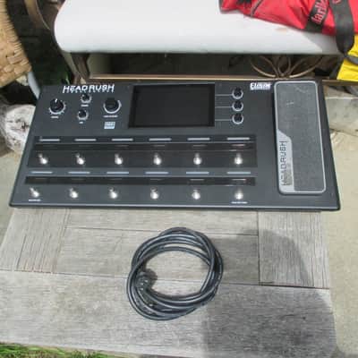 Headrush Multi-Effects Pedalboard 2010s - Black image 1