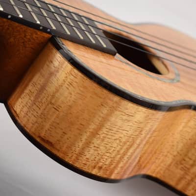 Kamaka HF-2D2i Premium Hawaiian Koa Slothead Concert Ukulele image 4