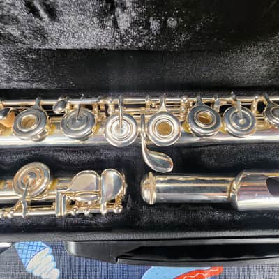 Yamaha YFL 262 OPEN HOLE FLUTE MINT image 4