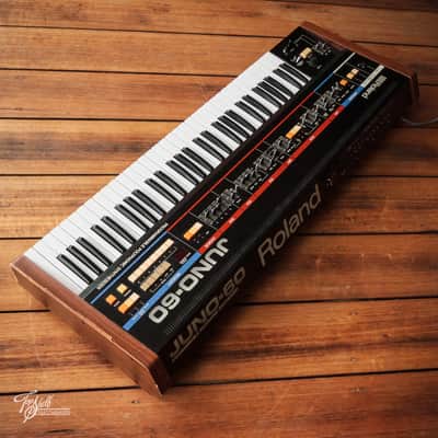 Roland Juno-60 Synthesizer 1982 image 15