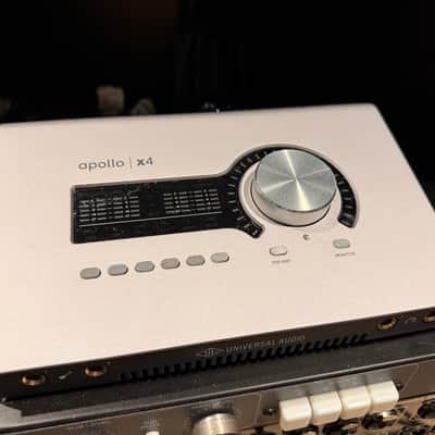 Universal Audio Apollo x4 Gen 2 Thunderbolt Audio Interface 2024 - Present - Silver image 1