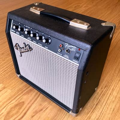 Fender Frontman 15G BlackFace Tone Combo Amplifier! 15-watt 2-Channel Guitar Amp! image 2
